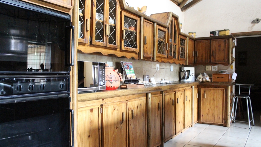 7 Bedroom Property for Sale in Potchefstroom Rural North West